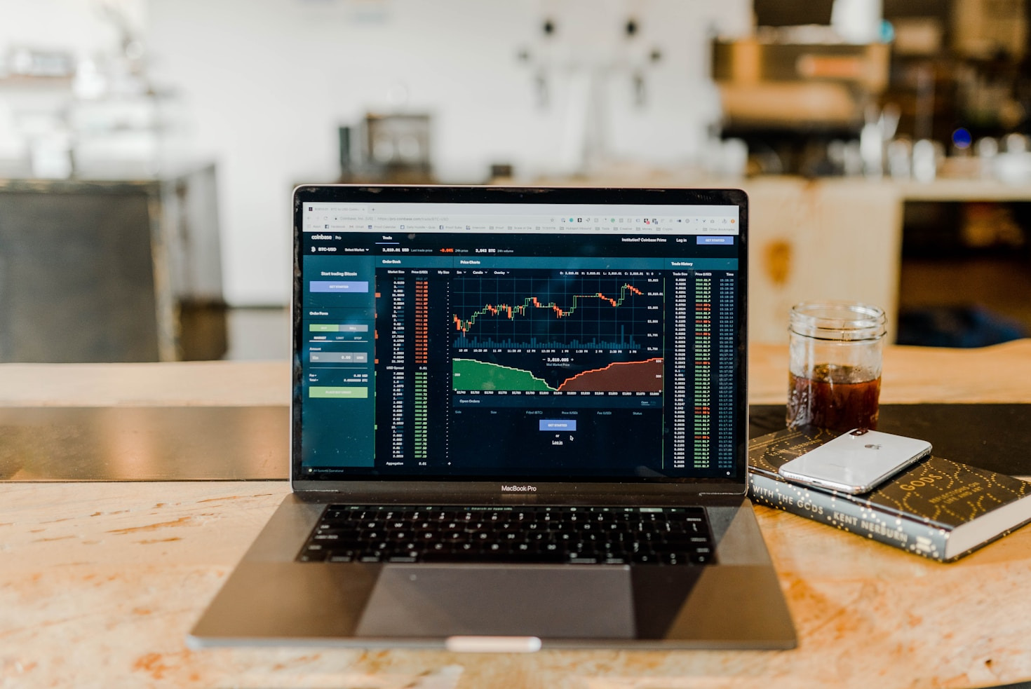 Tesla’s Market Dynamics: A Guide for Investors